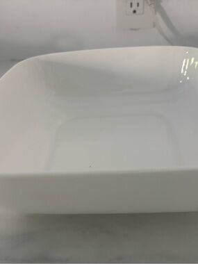Mikasa Our table sawyer 2.5 qt White bone china square Serving Bowl